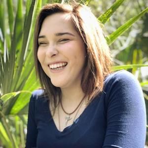 Meet your Posher, Faith